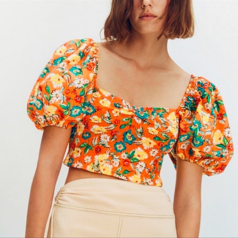 Zara | NWT ๐ Orange Floral Smocked Puff Sleeve Crop Top Medium - Picture 1 of 5